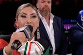 Deyra Barrera se disculpa tras cometer errores durante el Himno Nacional en Worlds Collide