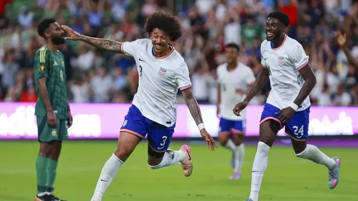 Estados Unidos vence a Arabia Saudita y clasifica a Cuartos de Final de la Copa Oro