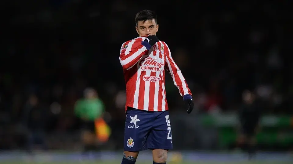 Fernando ‘Nene’ Beltrán rompe el silencio tras salida de Chivas: “No me quería ir…”