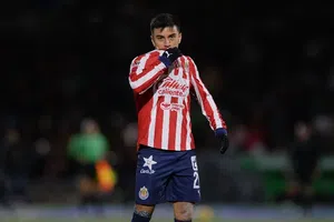 Fernando ‘Nene’ Beltrán rompe el silencio tras salida de Chivas: “No me quería ir…”