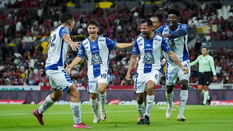 ¡Tuzo imparable! Pachuca golea al Atlas para mantener paso perfecto