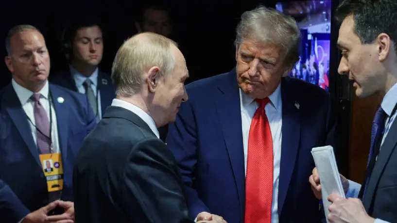 Vladimir Putin y Donald Trump coinciden: Ucrania debe firmar la paz ya