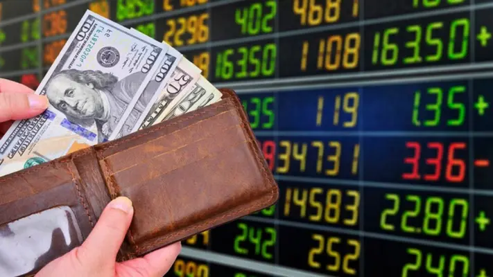 ¿Vas a cambiar dólares? El peso se queda por debajo de los 19 este fin de semana
