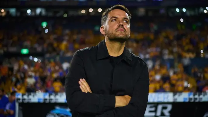 Oficial: Nicolás Larcamón ya no es técnico de Necaxa; Cruz Azul ya lo espera
