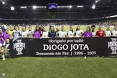 Diogo Jota recibe homenaje durante la Euro Femenil