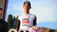 Isaac del Toro acaricia el Top 10 del ranking UCI tras un histórico ascenso