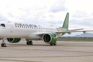 ¿Cómo es el avión Embraer E195-E2 que recibió hoy Mexicana en el AIFA? Aquí te lo decimos