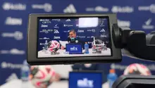 Piojo Herrera estalla contra prensa Costa Rica por críticas a jugador: “¿Por qué tanta necedad de ustedes?”