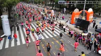 Presentan medallas y playeras del Maratón y Medio Maratón de la Ciudad de México 2025