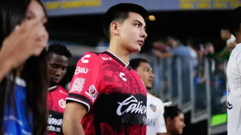 ¡Manchados! Gilberto Mora confesó que Reus nunca le pidió su playera, fue una broma de sus compañeros