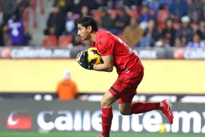 Jesús Corona recibirá homenaje de despedida ante Cruz Azul