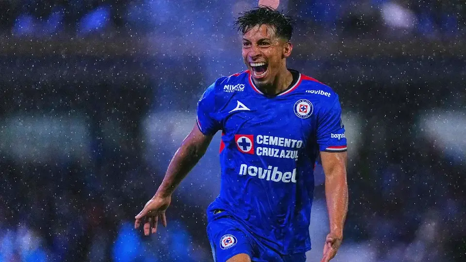 Ángel Sepúlveda y otros delanteros que llegaron a su mejor momento con su carrera avanzada