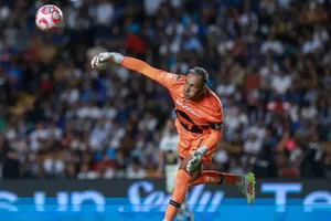 Efraín Juárez enaltece a Keylor Navas: "es el mejor arquero del continente"