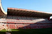 Aficionados del Sporting de Gijón exigen la salida de Grupo Orlegi