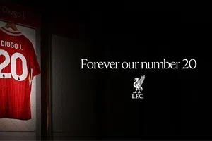 Liverpool 'inmortaliza' el 20 en honor a Diogo Jota