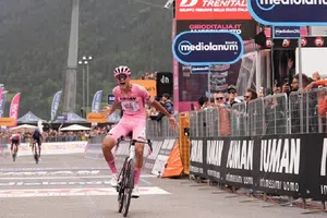 Isaac del Toro, por histórico triunfo a la altura del de Checo Pérez o Soraya Jiménez