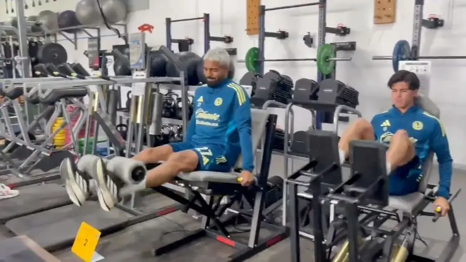 ‘Por eso se lesionan’: Critican en redes las rutinas de gimnasio de los jugadores del América