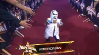 ¡Microman al ataque! Los mejores memes de la aparición del luchador