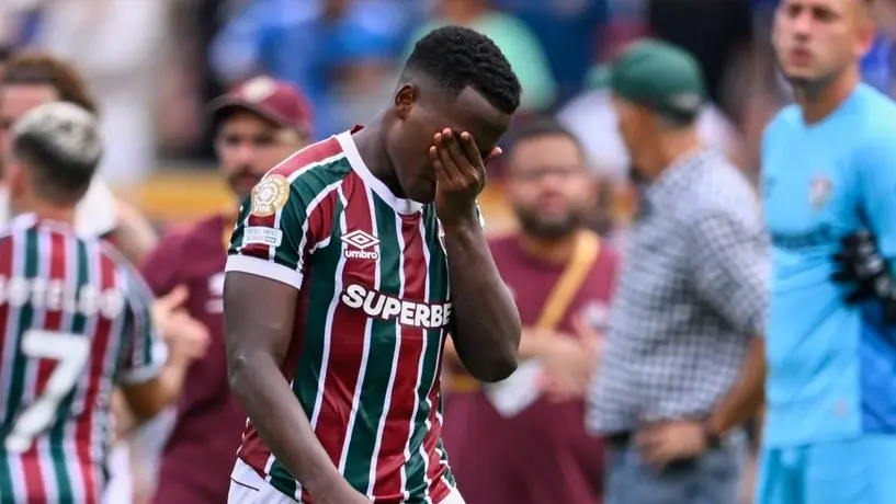 ¡Desconsolado! Jhon Arias rompe en llanto tras ser eliminado del Mundial de Clubes