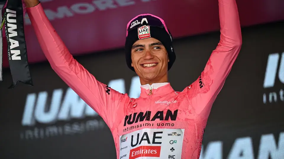 Isaac del Toro sobre su dolorosa derrota en la Etapa 20 del Giro de Italia: "tomé una decisión errónea"
