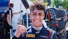 Red Bull negocia con FIA la obtención de una superlicencia para uno de sus jóvenes talentos