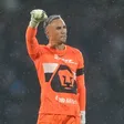 Keylor Navas canta el himno de la UNAM en su primer partido en CU con Pumas