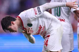 Hormiga González celebró gol del primer triunfo de Chivas en Leagues Cup a lo ‘Blue Lock’