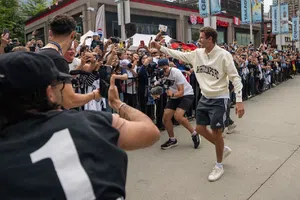 ¡Welcome, Thomas! Müller arriba al BC Place para su debut con Vancouver Whitecaps