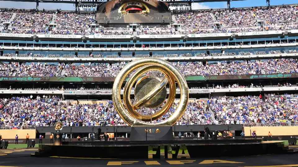 ¿Chelsea sin corona? Donald Trump se quedó con el trofeo original del Mundial de Clubes