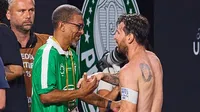 ¡Emotivo gesto! Messi reconoce a exjugador de América y regala su camiseta en el Mundial de Clubes