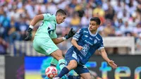 Aficionados de Pumas critican a Rodrigo Parra tras sus errores en Liga MX