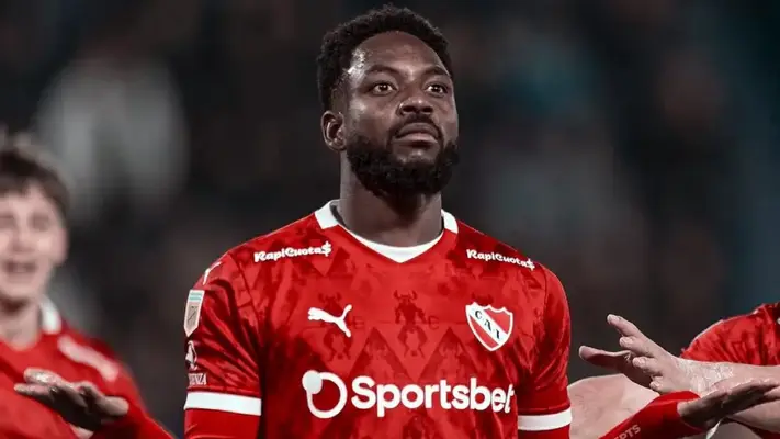 Álvaro Angulo, próximo jugador de Pumas, estalla contra Independiente: 'Nunca me cuidaron'