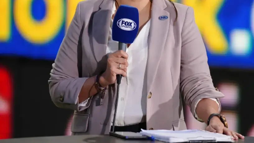 ¡Otra baja más de Fox Sports! Conductora se despide del canal
