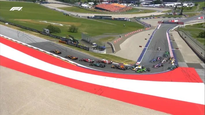 ¡Max fuera! Verstappen abandona en el Gran Premio de Austria tras choque ante Antonelli