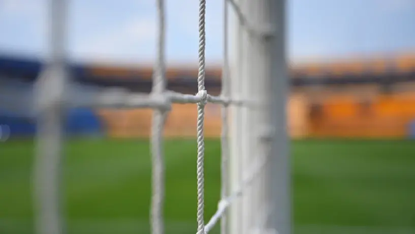 ¡Tras las rejas! Aficionados que protagonizaron pelea en el Tigres vs América fueron detenidos