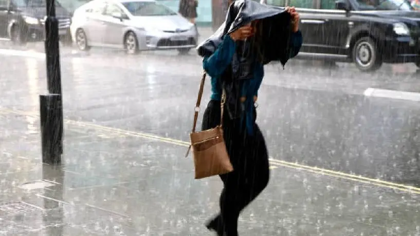 Activan alerta amarilla por lluvias fuertes en siete alcaldías de CDMX