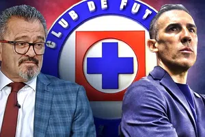 Carlos Hermosillo revienta a Vicente Sánchez: "se cag* ante América"