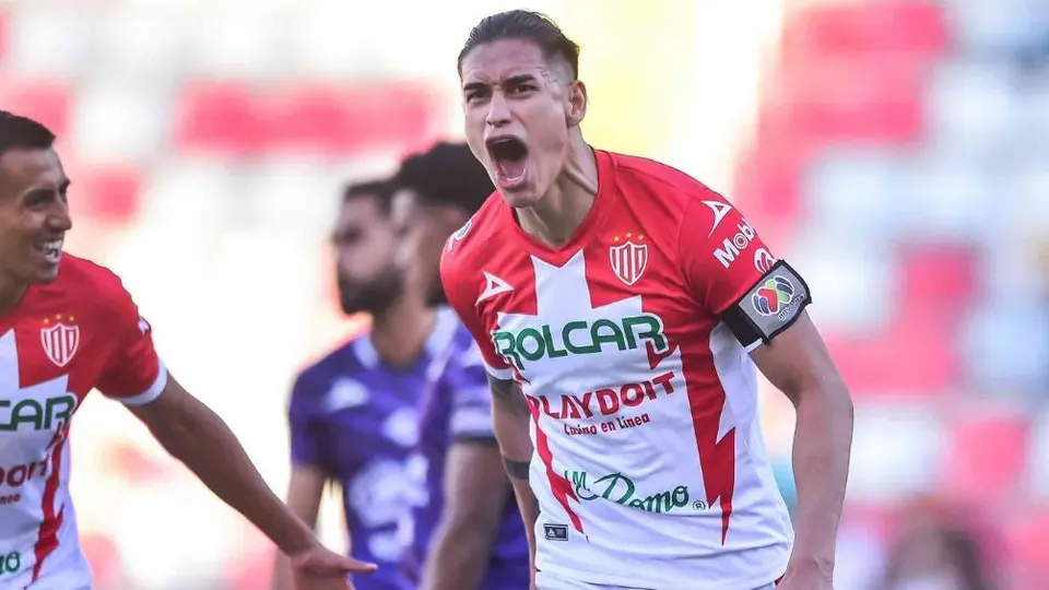 ¡Se queda! Alexis Peña firma una extensión para quedarse en Necaxa