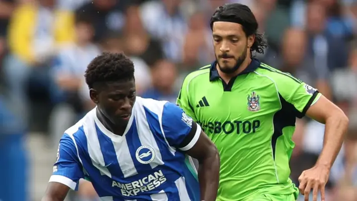 Raúl Jiménez y Fulham rescatan un punto en su visita al Brighton