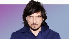 León Larregui es vetado de Air France por quejumbroso y violento