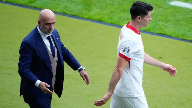 ¡Victoria para Lewandowski! Entrenador de Polonia deja su cargo de la Selección