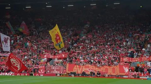 Policía detiene a aficionado del Liverpool por insultos racistas contra Antoine Semenyo