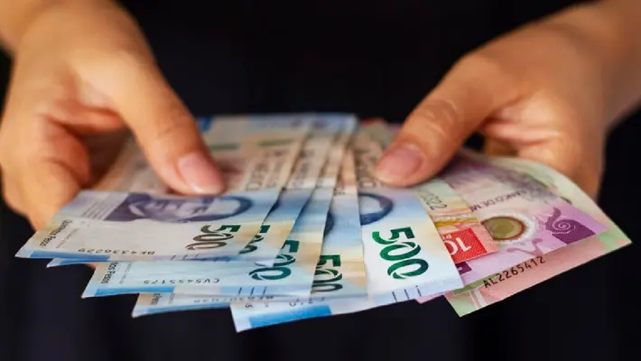 Banxico retirará billetes de 200 y 500 pesos, pero… ¿habrá uno de 300?