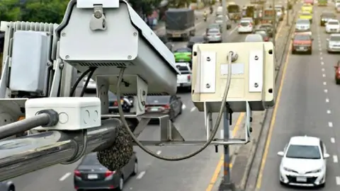 Fotomultas en la CDMX: No solo automovilistas, transeúntes también pueden ser sancionados