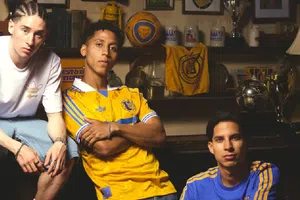 ¡Chulada! Tigres presenta jersey, playeras, shorts y tenis retro