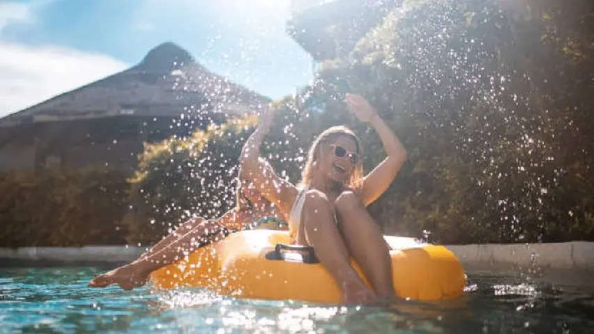 Una de las razones es porque ¡se acercan las vaciones de verano! / iStock