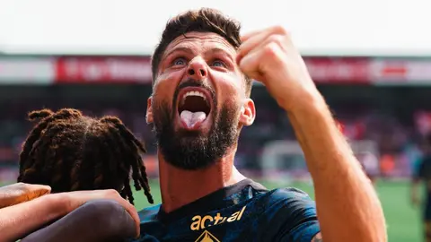 Olivier Giroud debuta en la Ligue One con gol en el partido del Lille
