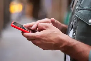 ¿Tus datos se acaban muy rápido? Profeco revela qué función debes desactivar en tu celular ya