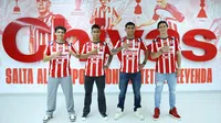 ¿Cuáles son las opciones de Chivas en su plantel de cara al Apertura 2025?