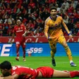 ¡Atropellan al campeón! Tigres golea a domicilio a Toluca